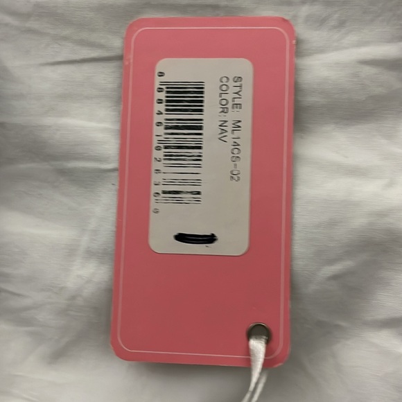 Masters Women’s Patterned Silk Scarf - Magnolia Lane Collection - Picture 4 of 6